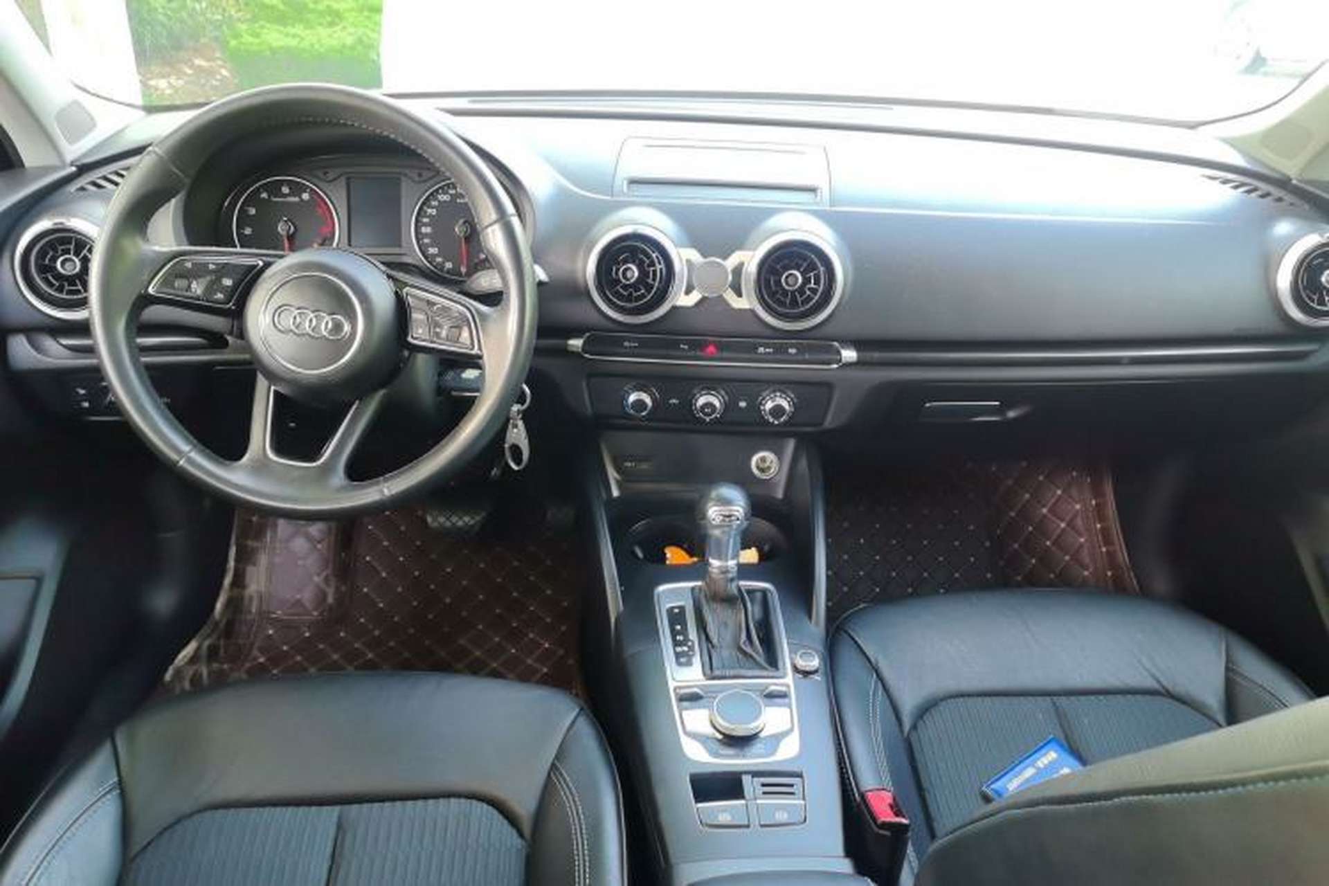 Used Audi A3 2018 30th Anniversary Edition Sportback 35 TFSI Fashion Model Center Console