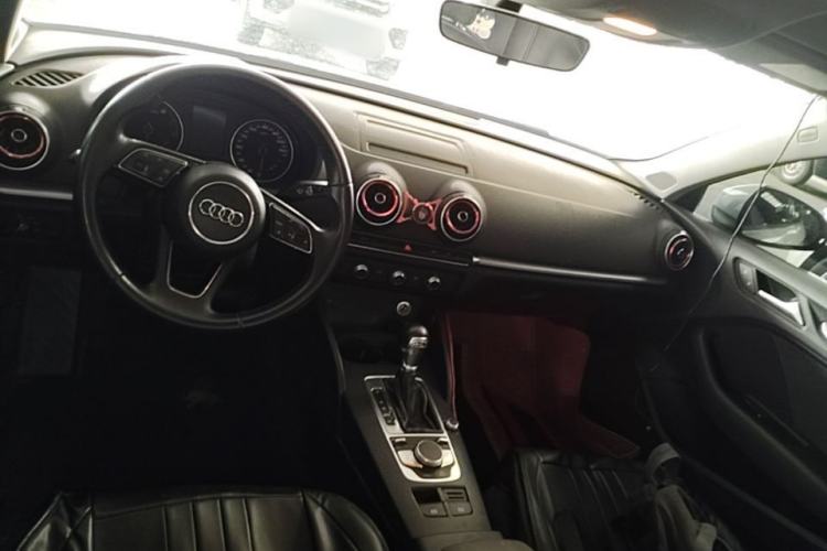 Used Audi A3 2018 30th Anniversary Edition Limousine 35 TFSI Ambition Model Center Console