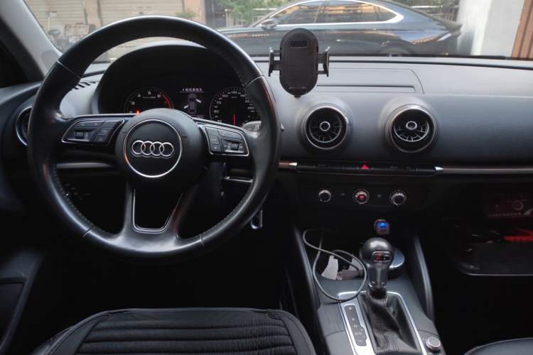Used Audi A3 2018 30th Anniversary Edition Limousine 35 TFSI Ambition Model Center Console