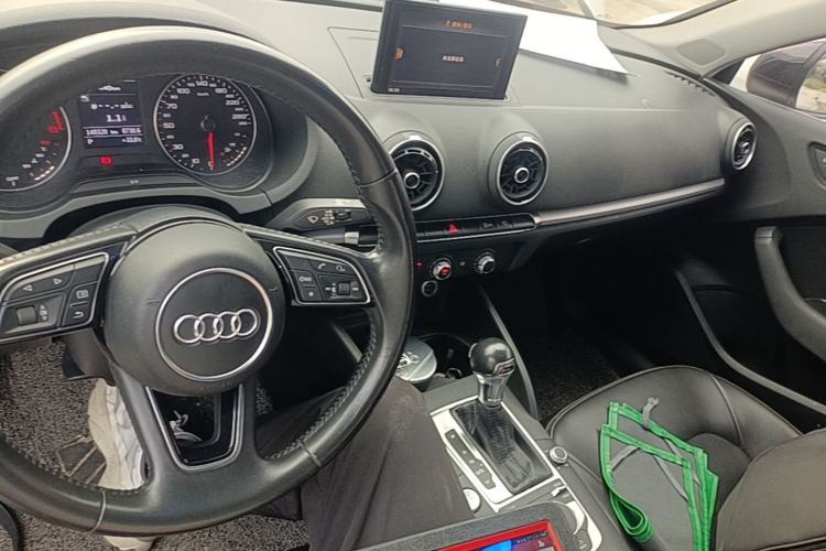 Used Audi A3 2018 30th Anniversary Edition Limousine 35 TFSI Ambition Model Center Console