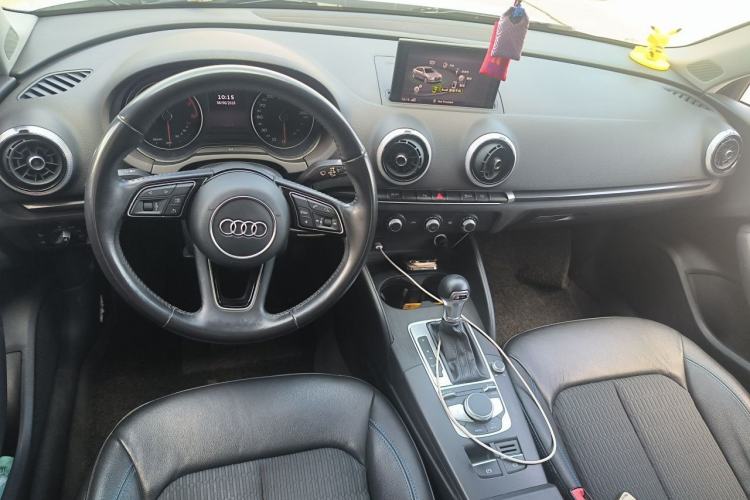 Used Audi A3 2018 30th Anniversary Edition Limousine 35 TFSI Fashion Model Center Console