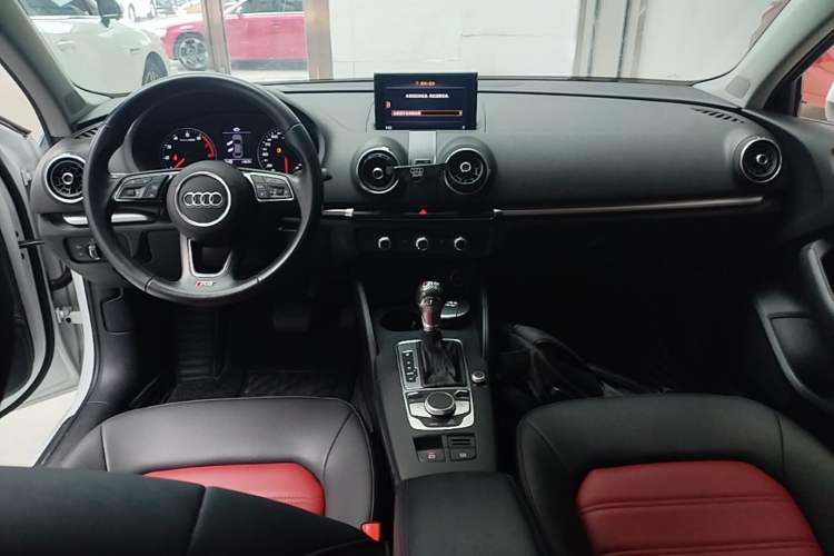 Used Audi A3 2018 30th Anniversary Edition Limousine 35 TFSI Ambition Model Center Console