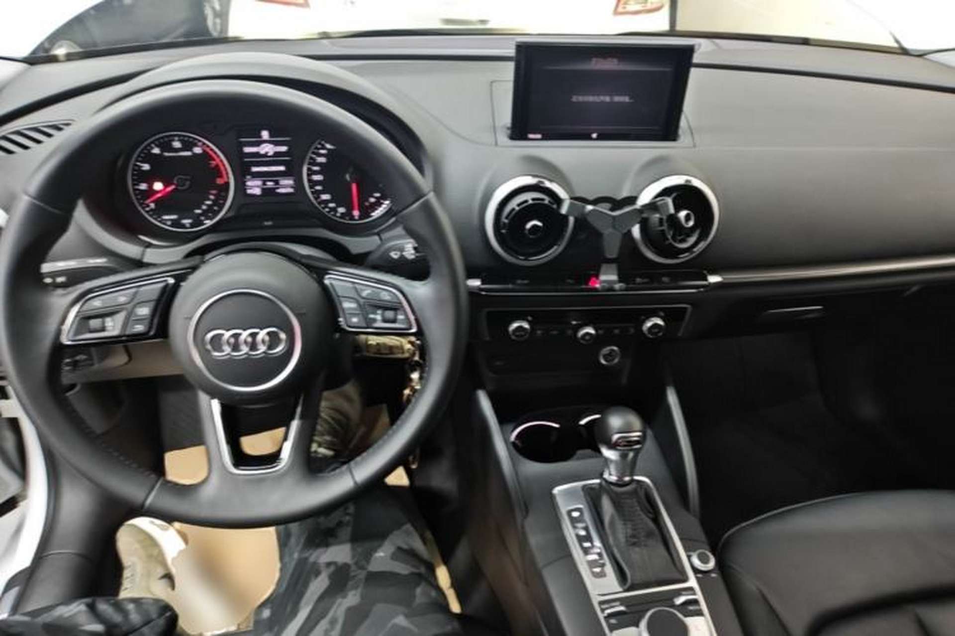 Used Audi A3 2018 30th Anniversary Edition Limousine 35 TFSI Style Model Center Console