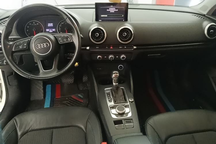 Used Audi A3 2018 30th Anniversary Edition Limousine 35 TFSI Fashion Model Center Console