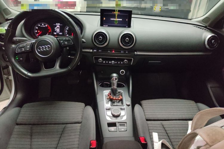 Used Audi A3 2018 30th Anniversary Edition Sportback 35 TFSI Sport Model Center Console