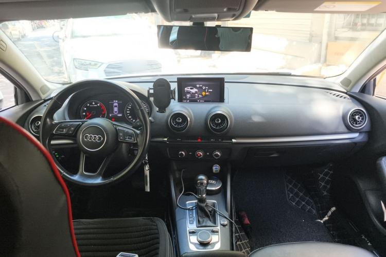 Used Audi A3 2018 30th Anniversary Edition Limousine 35 TFSI Ambition Model Center Console