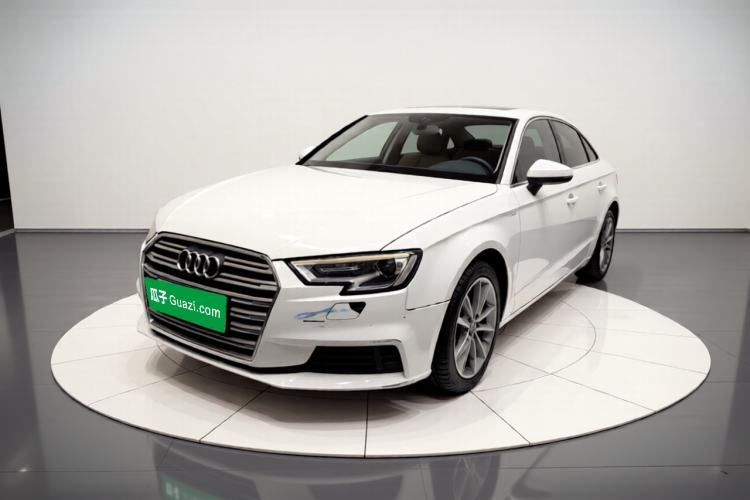 Used Audi A3 2018 30th Anniversary Edition Sportback 35 TFSI Ambition Model Guazi used car, China used car export, Used car for sale, Used  cars, Cheapest cars for sale