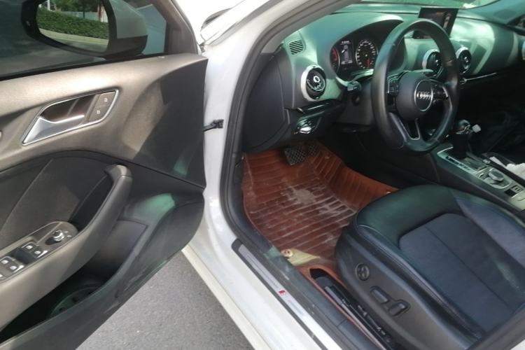 Used Audi A3 2018 30th Anniversary Edition Sportback 35 TFSI Fashion Model Driver Seat