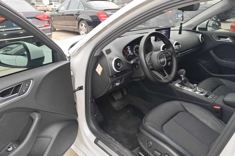 Used Audi A3 2018 30th Anniversary Edition Sportback 35 TFSI Fashion Model Driver Seat