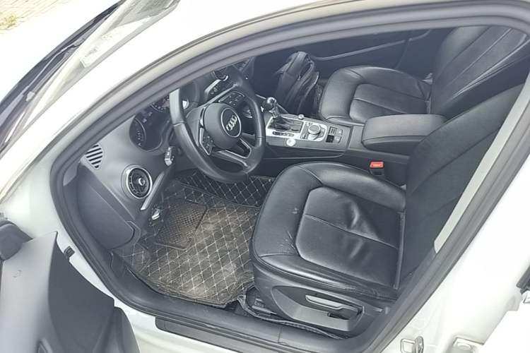 Used Audi A3 2018 30th Anniversary Edition Sportback 35 TFSI Ambition Model Driver Seat