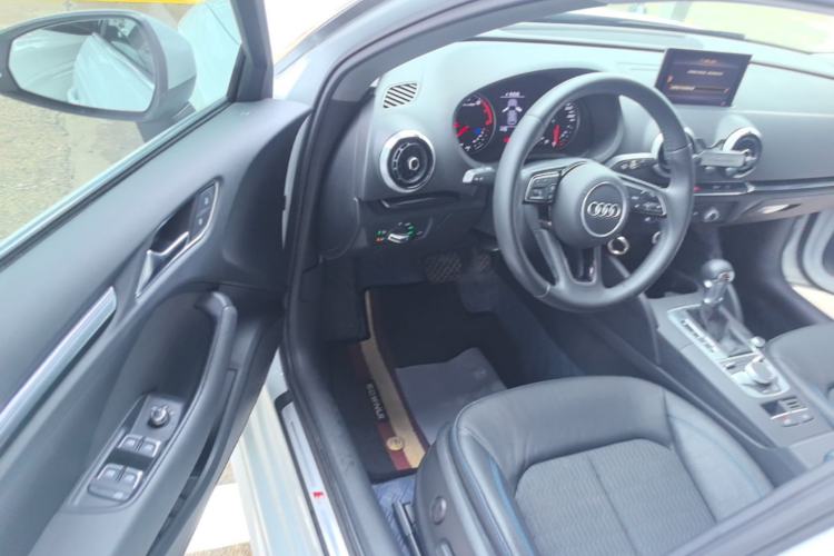 Used Audi A3 2018 30th Anniversary Edition Sportback 35 TFSI Fashion Model Driver Seat
