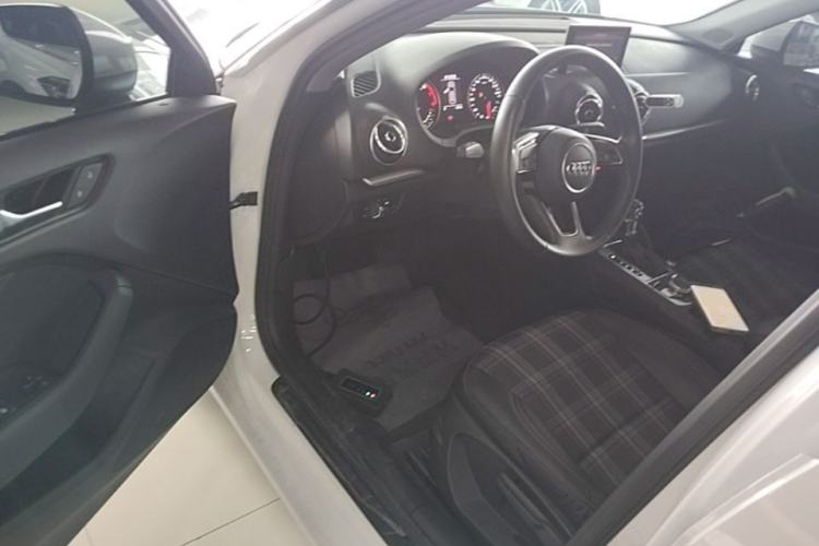 Used Audi A3 2018 30th Anniversary Edition Sportback 35 TFSI Ambition Model Driver Seat