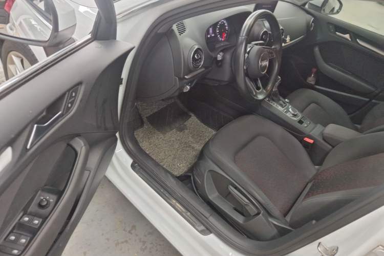 Used Audi A3 2018 30th Anniversary Edition Sportback 35 TFSI Ambition Model Driver Seat
