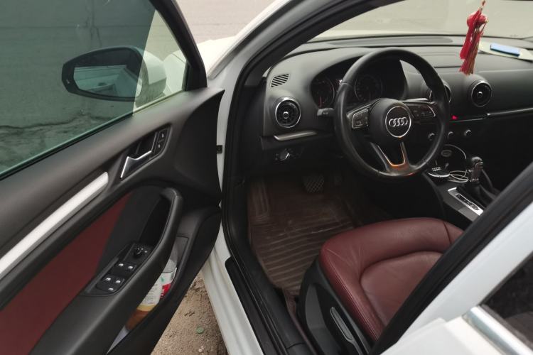 Used Audi A3 2018 30th Anniversary Edition Sportback 35 TFSI Ambition Model Driver Seat