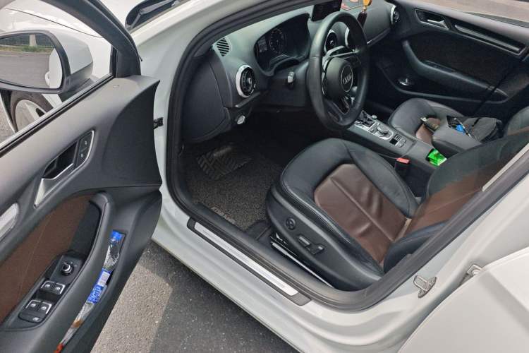 Used Audi A3 2018 30th Anniversary Edition Limousine 35 TFSI Style Model Driver Seat