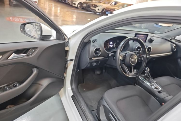 Used Audi A3 2018 30th Anniversary Edition Limousine 35 TFSI Ambition Model Driver Seat