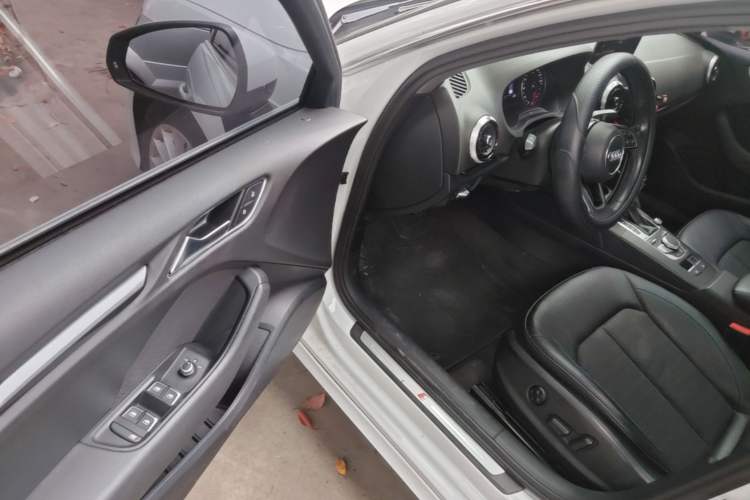 Used Audi A3 2018 30th Anniversary Edition Sportback 35 TFSI Fashion Model Driver Seat