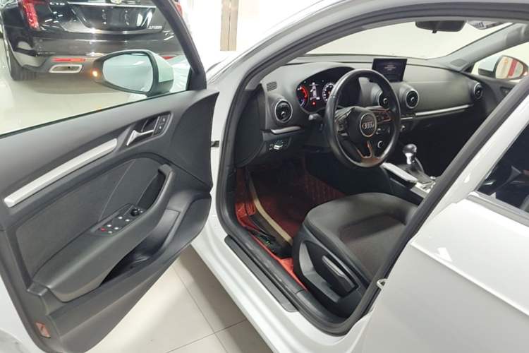 Used Audi A3 2018 30th Anniversary Edition Sportback 35 TFSI Ambition Model Driver Seat
