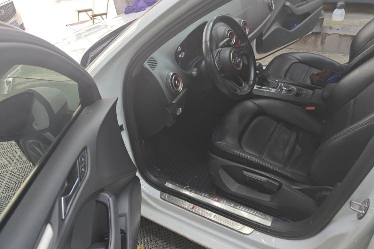 Used Audi A3 2018 30th Anniversary Edition Limousine 35 TFSI Ambition Model Driver Seat