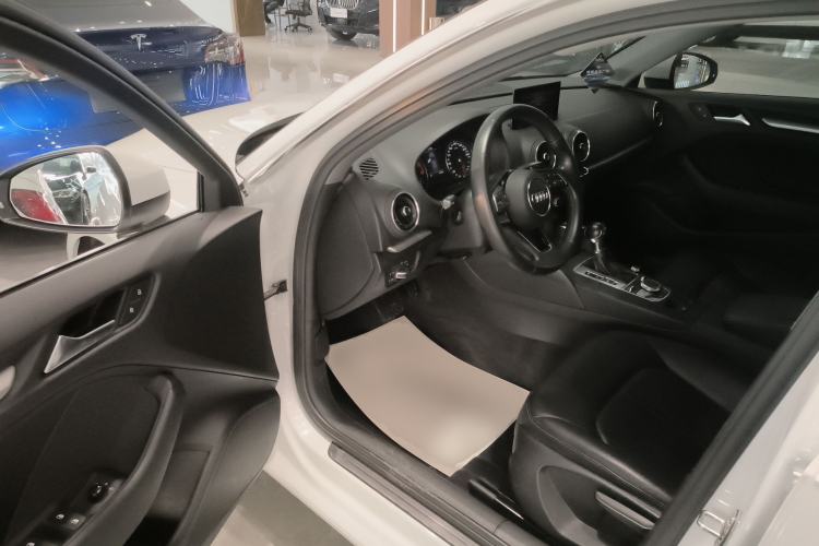 Used Audi A3 2018 30th Anniversary Edition Sportback 35 TFSI Ambition Model Driver Seat
