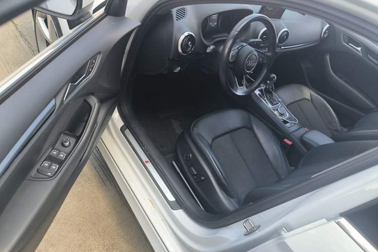 Used Audi A3 2018 30th Anniversary Edition Limousine 35 TFSI Fashion Model Driver Seat