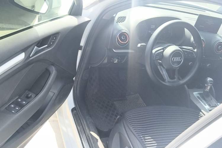 Used Audi A3 2018 30th Anniversary Edition Sportback 35 TFSI Ambition Model Driver Seat