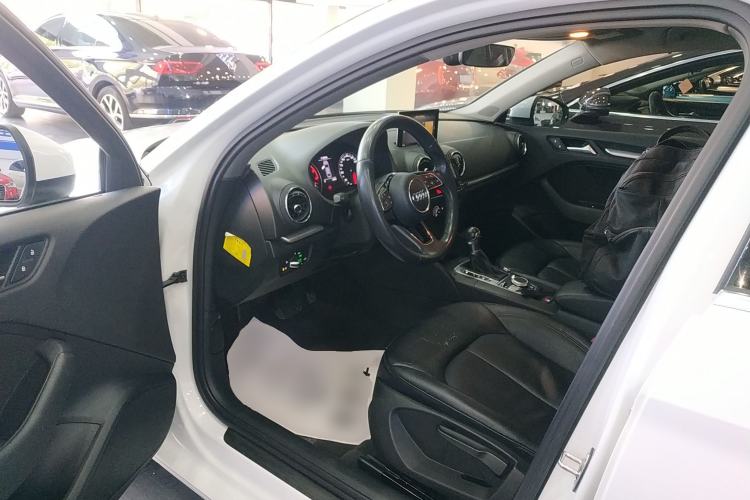 Used Audi A3 2018 30th Anniversary Edition Limousine 35 TFSI Ambition Model Driver Seat