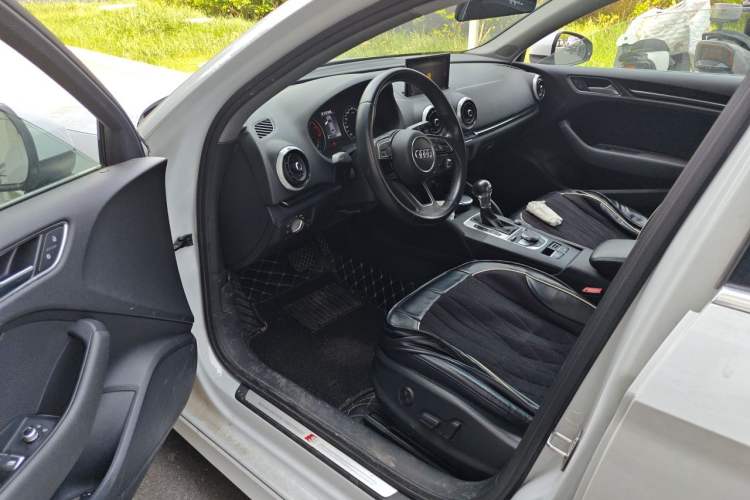 Used Audi A3 2018 30th Anniversary Edition Limousine 35 TFSI Fashion Model Driver Seat