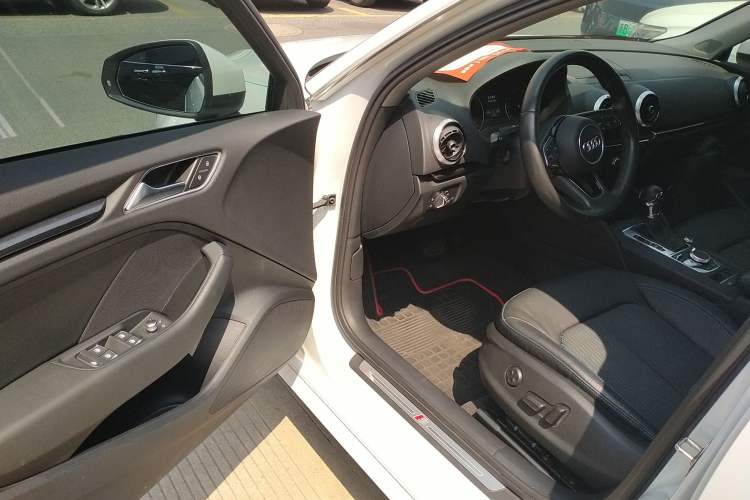 Used Audi A3 2018 30th Anniversary Edition Sportback 35 TFSI Fashion Model Driver Seat