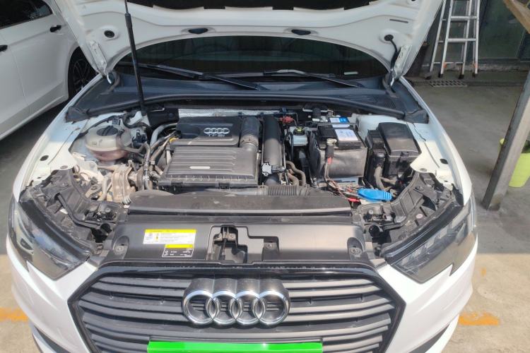 Used Audi A3 2018 30th Anniversary Edition Limousine 35 TFSI Ambition Model Engine Bay