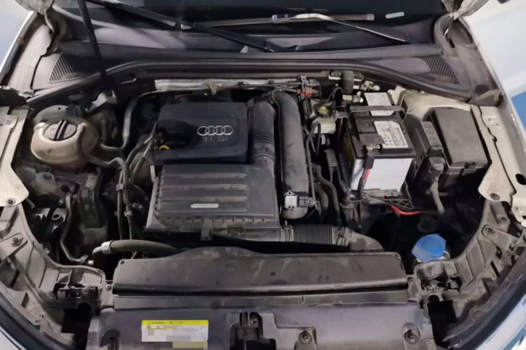 Used Audi A3 2018 30th Anniversary Edition Limousine 35 TFSI Fashion Model Engine Bay