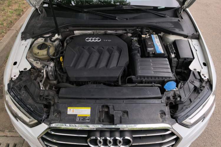 Used Audi A3 2018 30th Anniversary Edition Sportback 40 TFSI Style Model Engine Bay