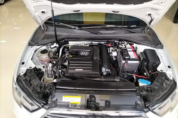 Used Audi A3 2018 30th Anniversary Edition Limousine 35 TFSI Fashion Model Engine Bay