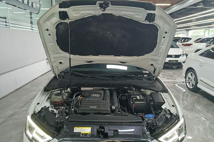 Used Audi A3 2018 30th Anniversary Edition Sportback 35 TFSI Fashion Model Engine Bay