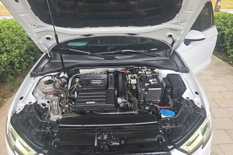 Used Audi A3 2018 30th Anniversary Edition Limousine 35 TFSI Ambition Model Engine Bay