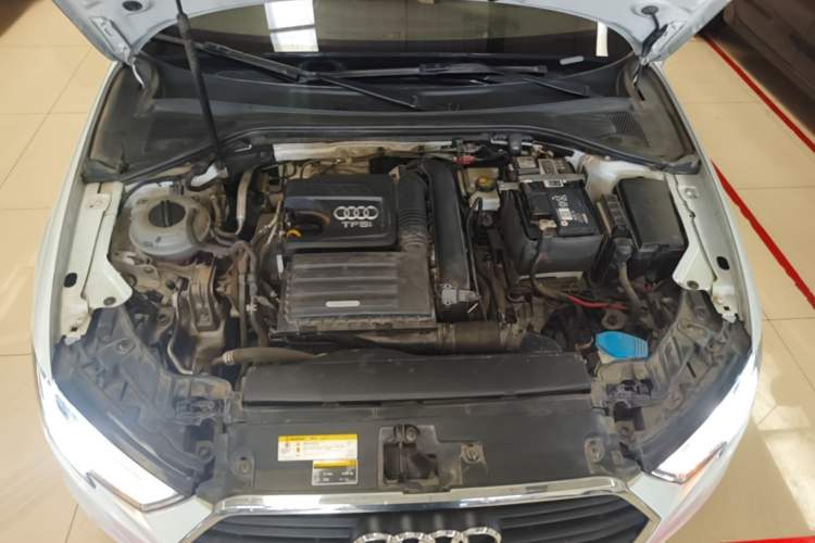 Used Audi A3 2018 30th Anniversary Edition Limousine 35 TFSI Ambition Model Engine Bay
