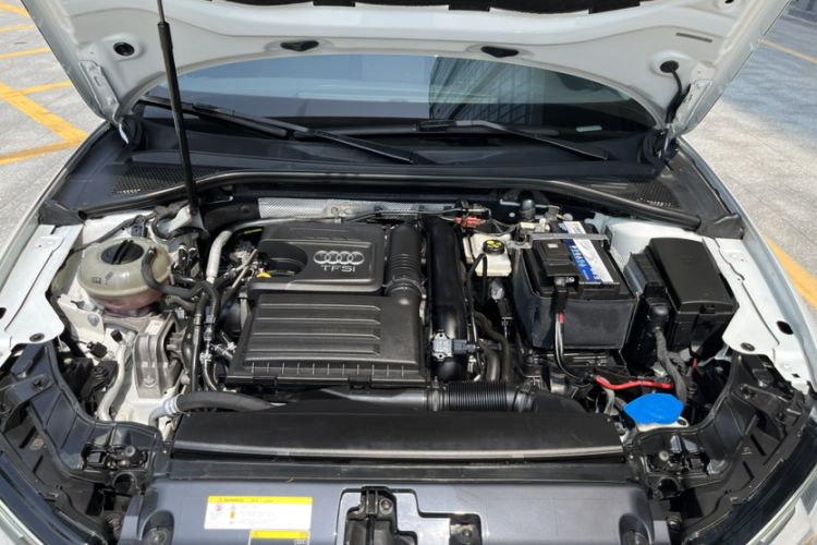 Used Audi A3 2018 30th Anniversary Edition Limousine 35 TFSI Fashion Model Engine Bay