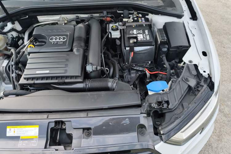 Used Audi A3 2018 30th Anniversary Edition Sportback 35 TFSI Sport Model Engine Bay Left