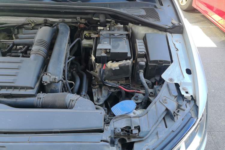 Used Audi A3 2018 30th Anniversary Edition Sportback 35 TFSI Fashion Model Engine Bay Left