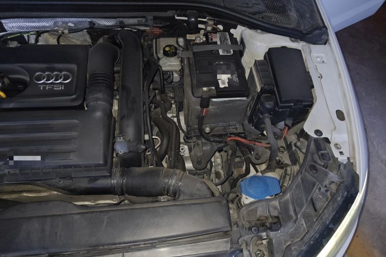 Used Audi A3 2018 30th Anniversary Edition Sportback 35 TFSI Fashion Model Engine Bay Left