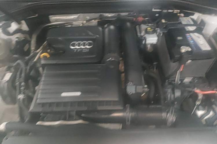 Used Audi A3 2018 30th Anniversary Edition Limousine 35 TFSI Fashion Model Engine Bay