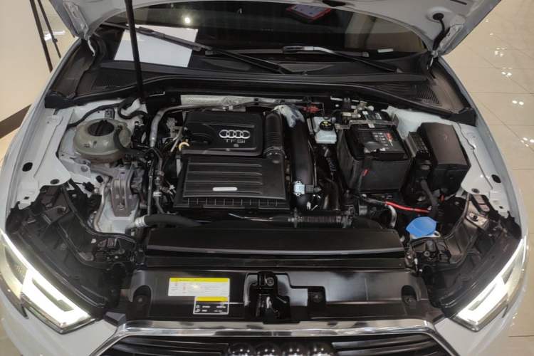 Used Audi A3 2018 30th Anniversary Edition Limousine 35 TFSI Ambition Model Engine Bay