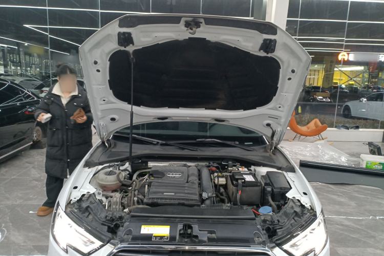 Used Audi A3 2018 30th Anniversary Edition Sportback 35 TFSI Fashion Model Engine Bay