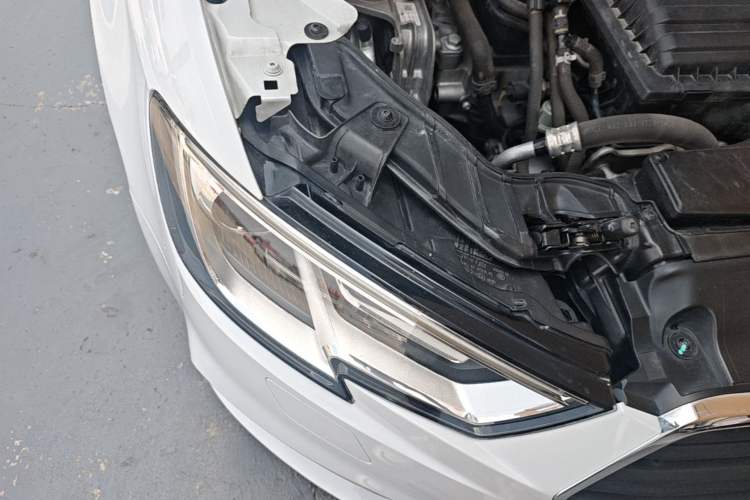 Used Audi A3 2018 30th Anniversary Edition Sportback 35 TFSI Ambition Model Engine Bay Right