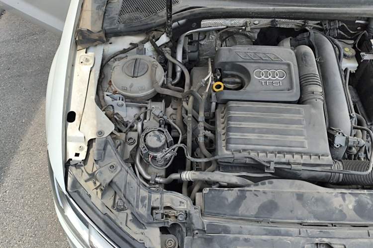 Used Audi A3 2018 30th Anniversary Edition Limousine 35 TFSI Ambition Model Engine Bay Right
