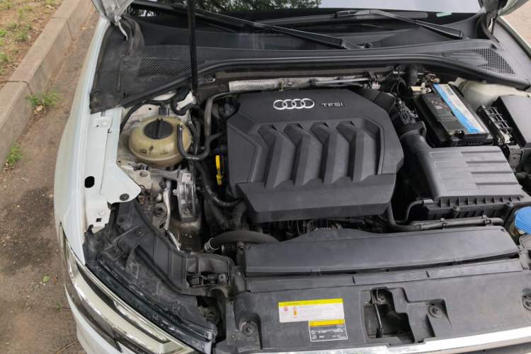 Used Audi A3 2018 30th Anniversary Edition Sportback 40 TFSI Style Model Engine Bay Right
