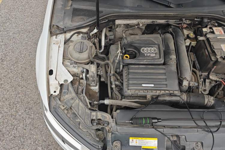 Used Audi A3 2018 30th Anniversary Edition Limousine 35 TFSI Style Model Engine Bay Right