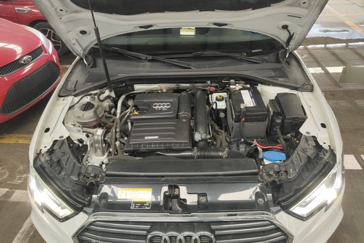 Used Audi A3 2018 30th Anniversary Edition Limousine 35 TFSI Fashion Model Engine Bay