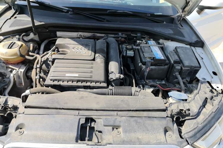 Used Audi A3 2018 30th Anniversary Edition Limousine 35 TFSI Fashion Model Engine Bay