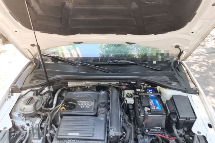 Used Audi A3 2018 30th Anniversary Edition Limousine 35 TFSI Ambition Model Engine Bay